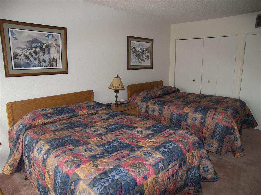 Rocky Mountain Resort Management 铜山 外观 照片