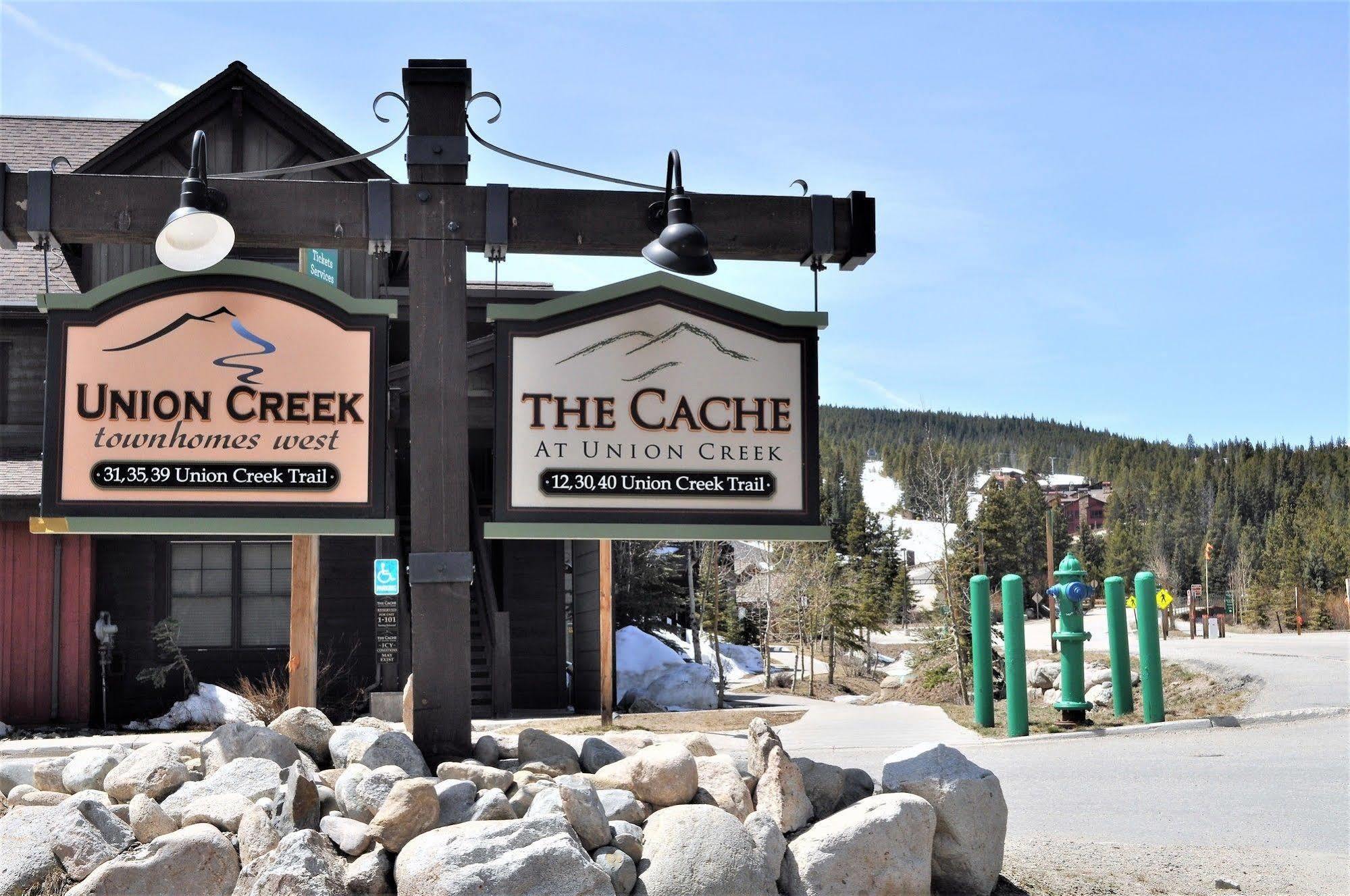 Rocky Mountain Resort Management 铜山 外观 照片