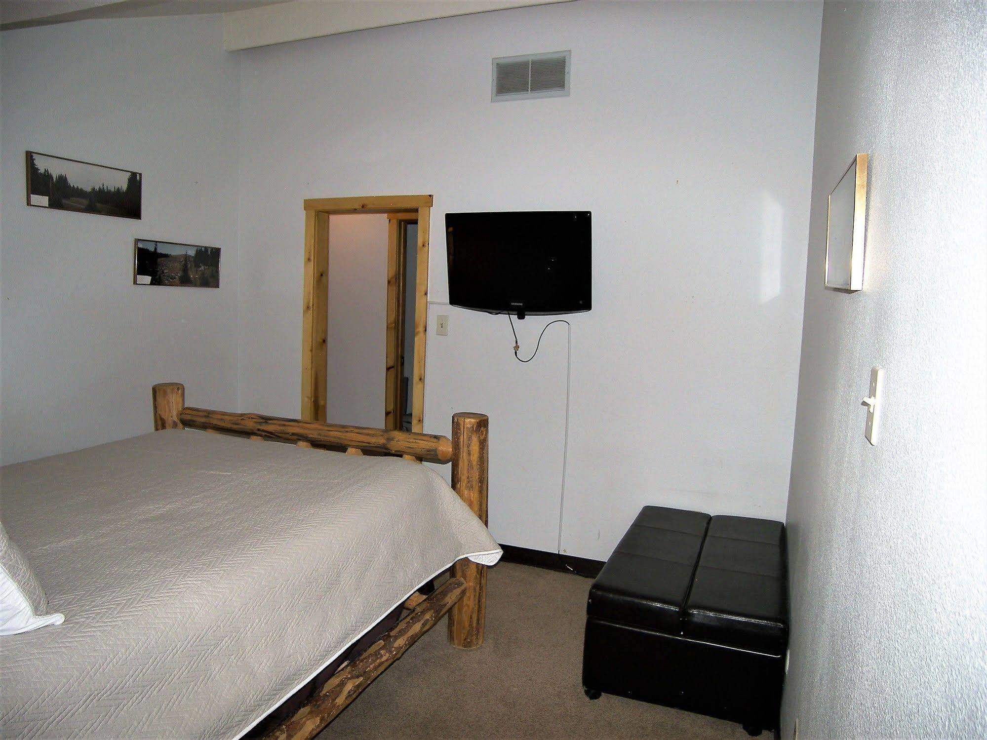 Rocky Mountain Resort Management 铜山 外观 照片